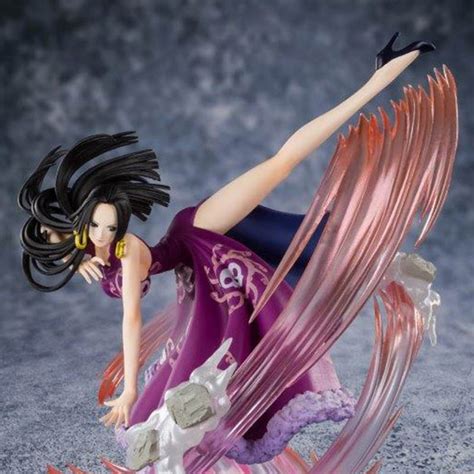 One Piece Figurine Boa Hancock Par War Figuarts Zero