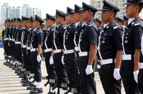 malaysia polis ranking malaysian police officers to use english with immediate effect