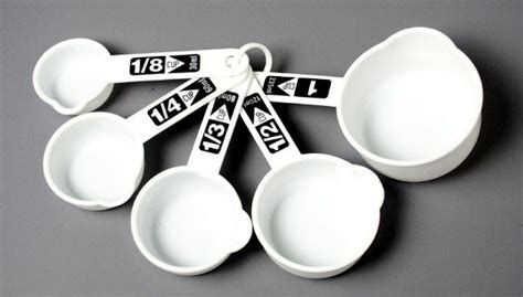 White Measuring Cups 5 Pc