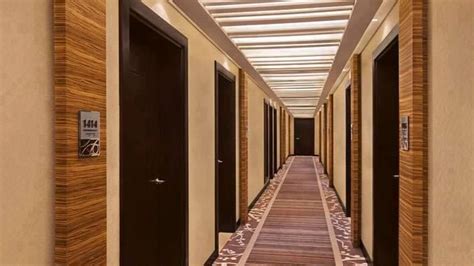 Hotel Corridor Corridor Design Hilton Hotel Beach Bars Media Center