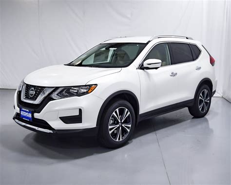 Check out the full specs of the 2020 nissan rogue sport sv, from performance and fuel economy to colors and materials. New 2020 Nissan Rogue SV AWD Sport Utility