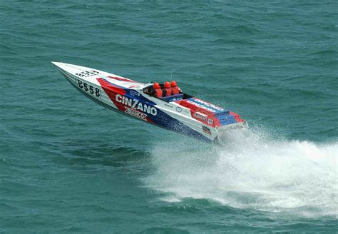 Offshore Powerboat Racing As It Used To Be Leon Davis