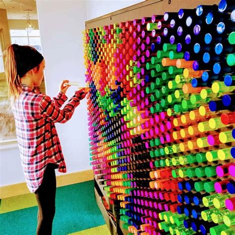 The Everbright Vs Giant Lite Brite Wall Pros Cons And Recommendations