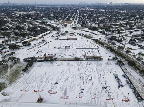 Winners Losers Emerge From Texas Historic Winter Storm