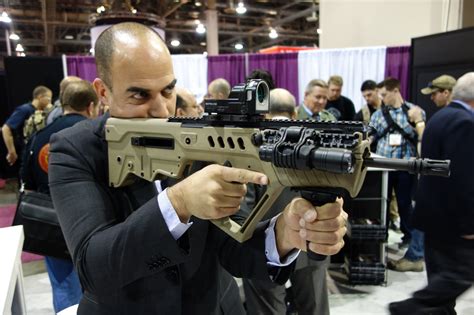 Israel Weapon Industries Iwi Tavor Sar Bullpup 556mm Tactical Carbine