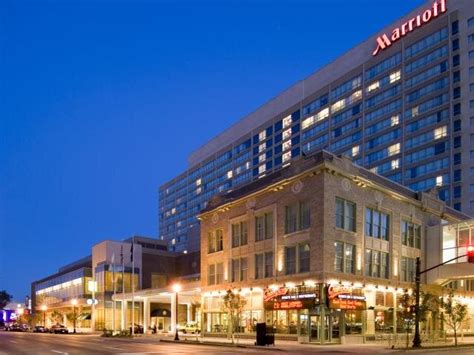Louisville Marriott Downtown — Nabhood