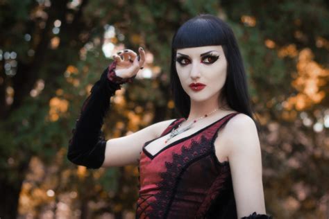 Obsidian Kerttu Vampire Editorial With Sinister Gothic And Amazing