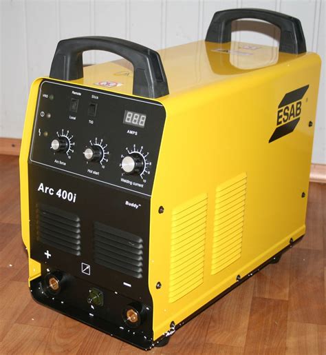 Esab Three Phase Welding Machine For Industrial Model Name Number