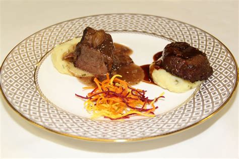~ Beef Duo ~ Braised Boneless Short Rib Of Beef With Pearl Onions