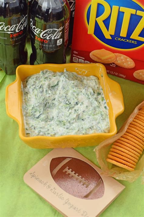 Get This Spinach And Yogurt Garlic Dip For Game Day Recipe Ad Game