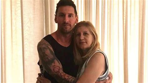 Lionel Messi Celebrates His Mother Celia Cuccittinis Birthday Says I