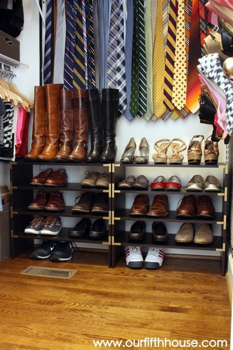 These diy shoe rack ideas will cover all your shoe storage needs while improving your home decor at the same time. DIY Shoe Organizer Ideas - In closet, as hanger, shoe shelves, shoes rack - Fashion Beauty News