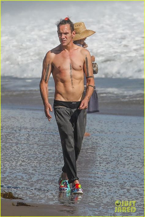 Photo Jonathan Rhys Meyers Rare Shirtless Outing Photo The Best Porn