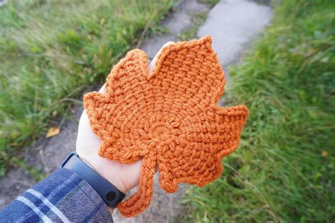 Tunisian Crochet Pattern Autumn Leaf Decoration Leaf Garland Fall Leaf Instant Download PDF