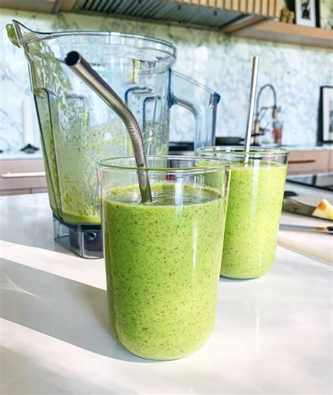 Alex Snodgrass 🍴 On Instagram “on A Smoothie Kick And This One Is Tasty 🌿 2 Cups Spinach 14