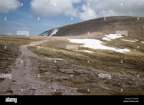 Explore The Highlands Hi Res Stock Photography And Images Alamy