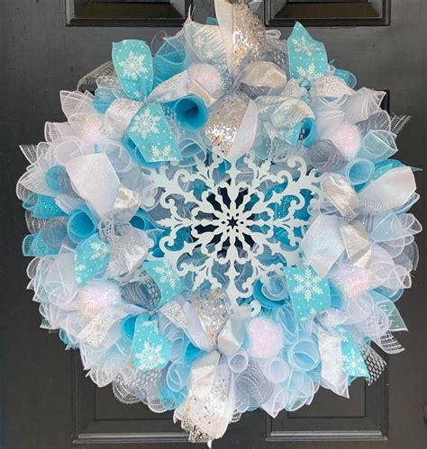 Winter Wreath Winter Wonderland Snowflake Wreath Blue Etsy In 2022