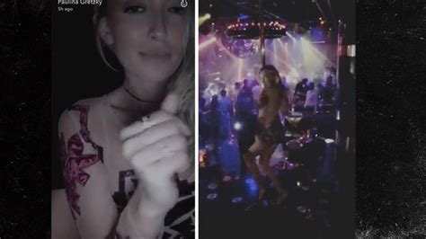 Paulina Gretzky Dancing On The Stripper Pole Celebrities Entertainment