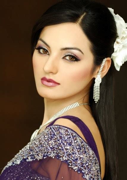 Best Celeberties Wallpapers Pakistani Hot Babe Sadia Khan Wallpapers