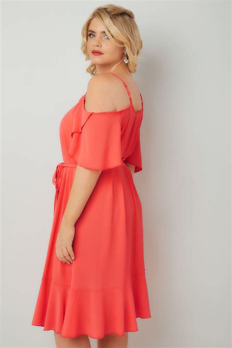 Maybe you would like to learn more about one of these? Coral Cold Shoulder Swing Dress With Frill Hem, Plus size ...