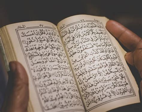 Al Quran Surat Al Mulk Lengkap Bacaan Arab Latin Dan Terjemahan Baca
