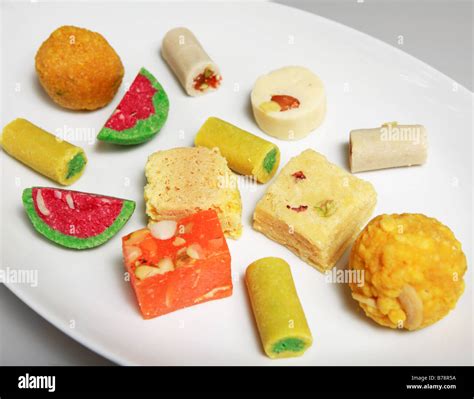 Indian Sweets Traditional Hi Res Stock Photography And Images Alamy