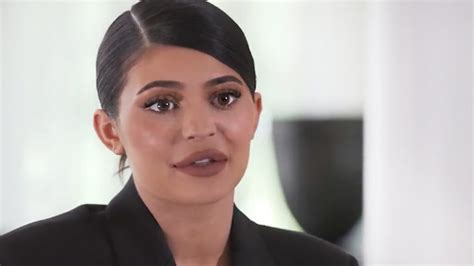 Flashi Media Kylie Jenner Reveals Why She Removed Lip Fillers