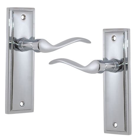 Satin, brass, stainless steel, copper, chrome, porcelain & goldtone. Polished Chrome Effect Internal Scroll Latch Door Handle ...