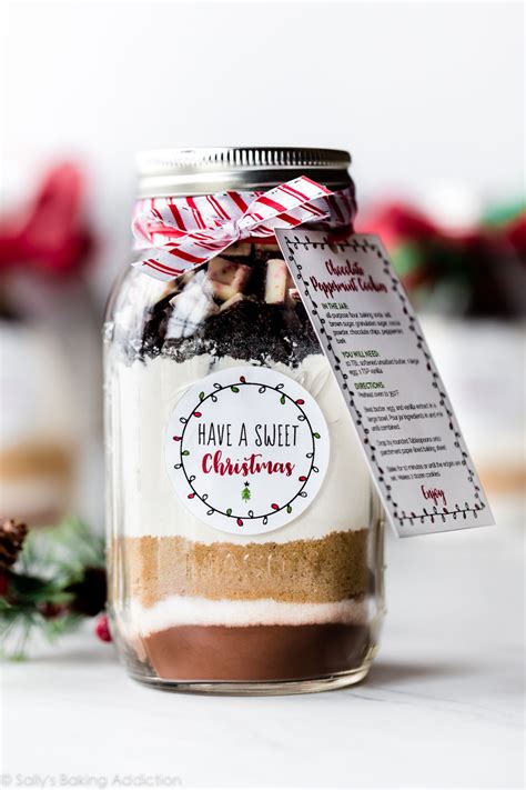 Plus two free printables to festively package up these cookies! Christmas Cookies in a Jar & Free Printable | Sally's ...