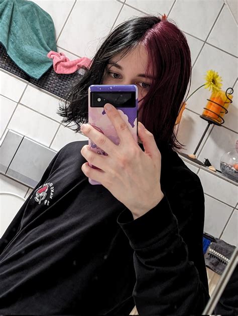 Julia 🏴🌲 On Twitter New Hair Color Gay