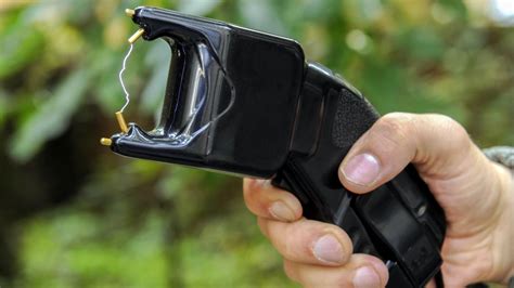 Is It Legal To Use Stun Guns And Tasers In Pa Mvsk Law