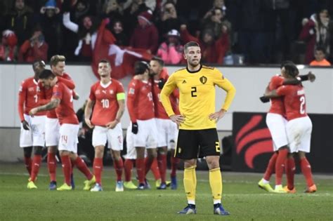 Goedkope voetbaltenues spanje elftal ek 2020 thuisshirt. Rode Duivels spelen in maart tegen Portugal en Zwitserland ...