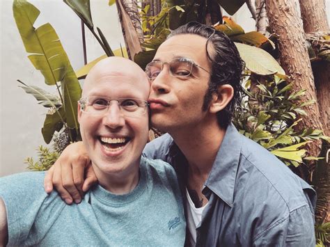 Matty Healy Puckers Up To Matt Lucas After Controversial Kiss On Stage In Malaysia Lucy Norris