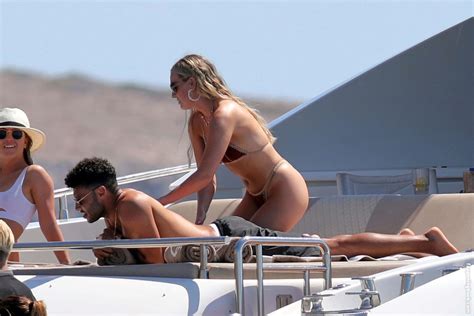 Perrie Edwards Nude The Fappening Photo FappeningBook