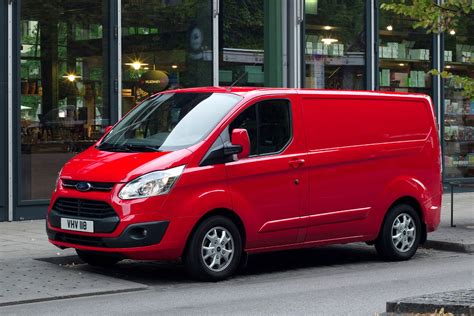 Check spelling or type a new query. Ford Transit Custom review (2020) | Parkers