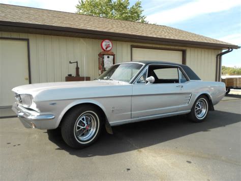 1966 Ford Mustang Coupe 289 V 8 Auto Tran Vinyl Top Sharp For Sale