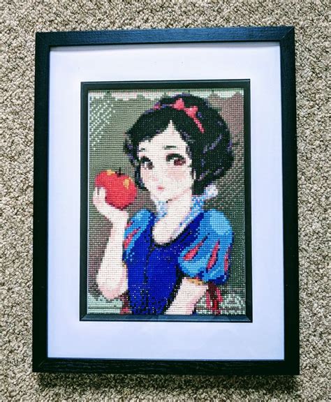 Snow White 5d Diamond Painting Holding Red Apple Completed By Jocelyn L Oréal Tracey Red