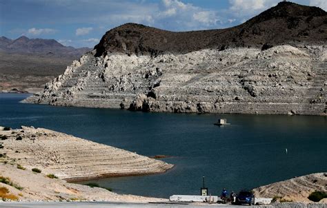 Its Such A Strange Thing To See Photos Show Lake Mead On The Verge