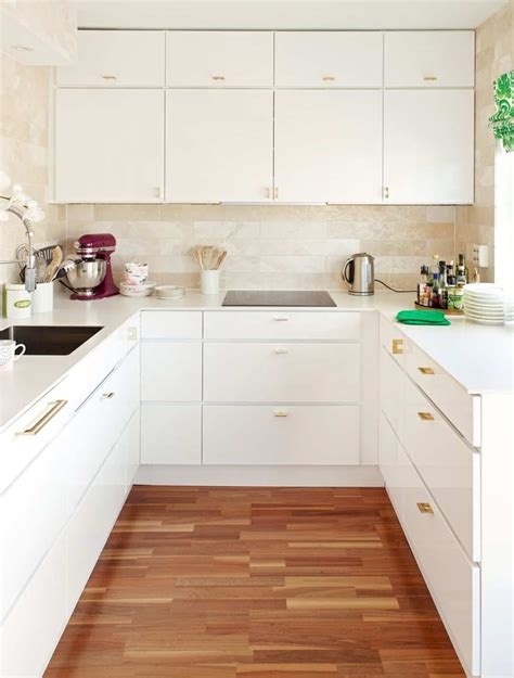 11 Amazing Small House Kitchen Designs | Kitchen remodel small, Kitchen design small, Small 