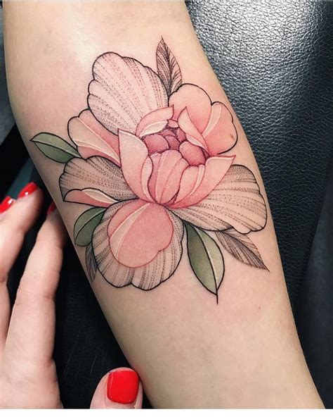 Bild Könnte Enthalten Eine Oder Mehrere Personen Pink Flower Tattoos