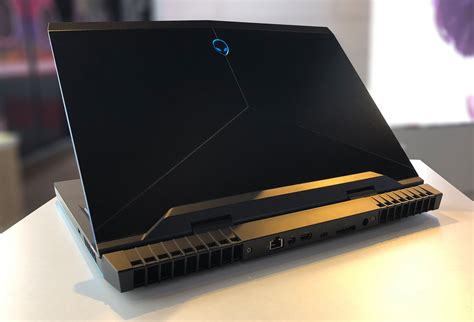 Alienware 15r4 And 17r5 With Coffee Lake H Options Vie