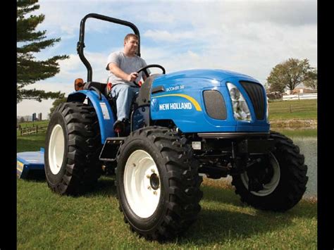 New Holland Boomer 20 60 Hp Tractors New Holland Farm Tractors