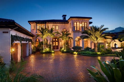 Wall Street Journal Tees Up Most Popular Homes Naples Luxury Estate