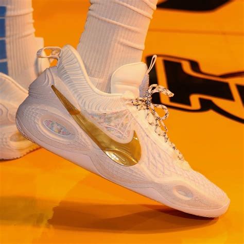 What Pros Wear Anthony Davis Nike Cosmic Unity Shoes What Pros Wear