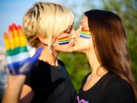 New Glaad Study Shows Decline In Lgbtq Acceptance In 18 34 Year Olds