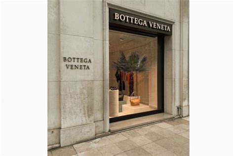 Bottega Veneta Berdonasi Rp5 Miliar Untuk Riset Vaksin Covid 19