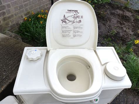 Thetford Cassette Caravan Toilet Off White Cream Porta Potti In