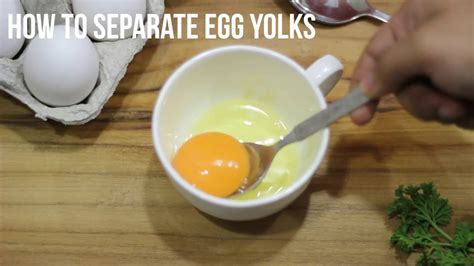 How To Separate Egg Yolks From Egg Whites Youtube