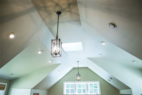 16 Unique Vaulted Ceiling Lighting Ideas For Your Home