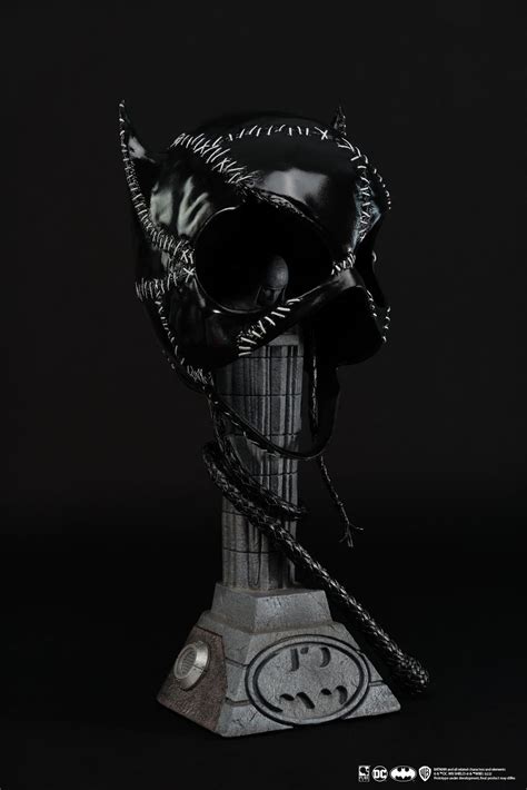 Batman Returns Catwoman 11 Scale Mask Replica Symbiote Premium